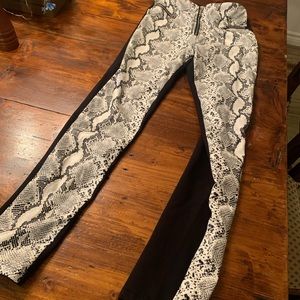 Tiger Mist women's snake pattern pants 🐍
